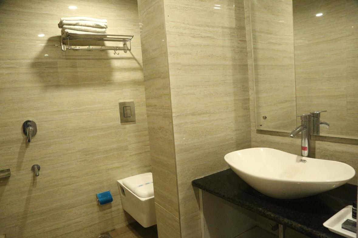 Hotel Shining Hills Mussoorie Exterior foto